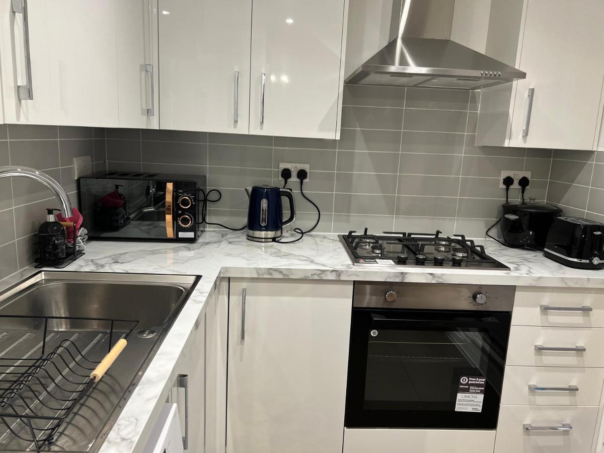 לונדון Poplar Guest House מראה חיצוני תמונה