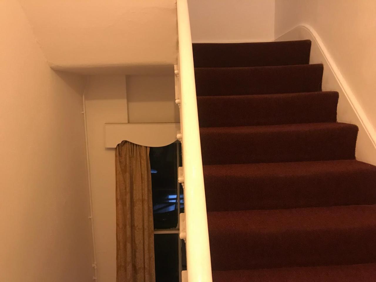 לונדון Poplar Guest House מראה חיצוני תמונה