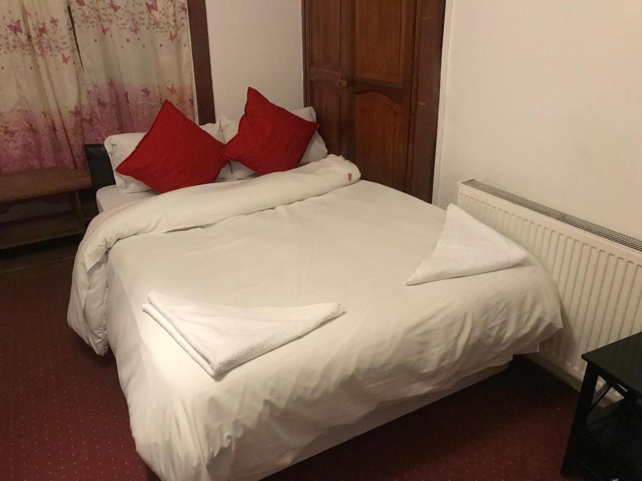 לונדון Poplar Guest House מראה חיצוני תמונה