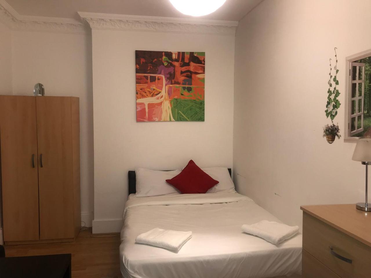 לונדון Poplar Guest House מראה חיצוני תמונה